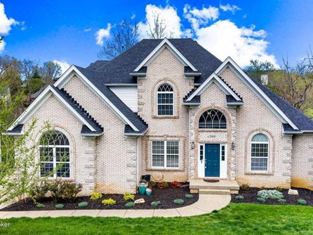 House for sale in Prospect, Kentucky