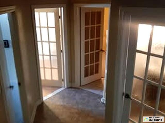 House for rent in Fabreville, Laval (région administrative)