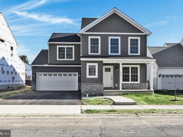 Townhouse for sale in Lititz, Pennsylvania