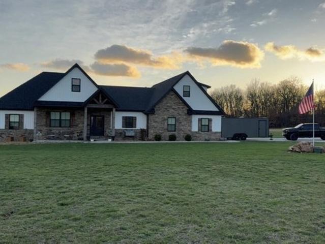 House for sale in Bolivar, Missouri