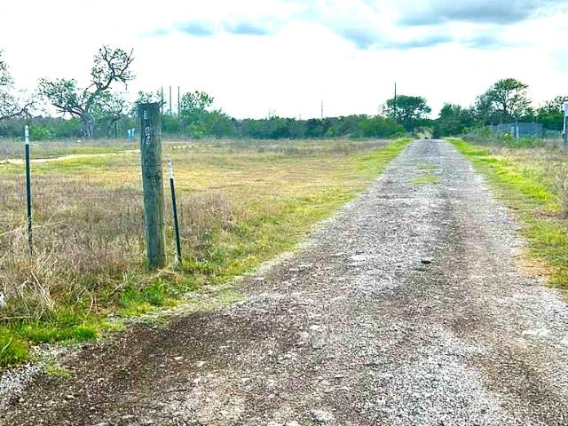 Land for sale in Lockhart, Texas