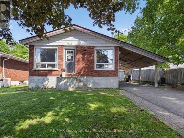 House for sale in Midland, Ontario