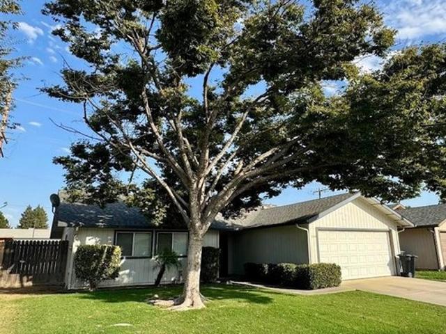 House for sale in Tulare, California