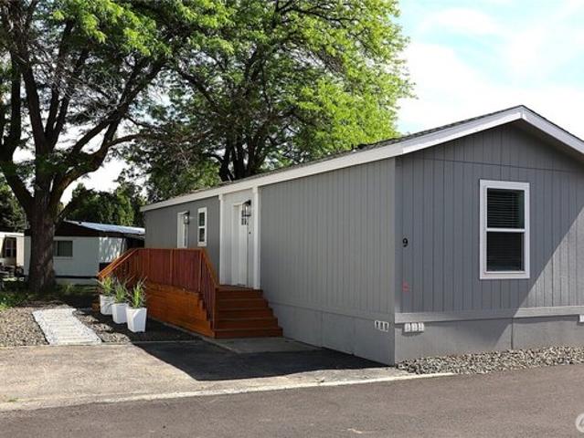 House for sale in Selah, Washington