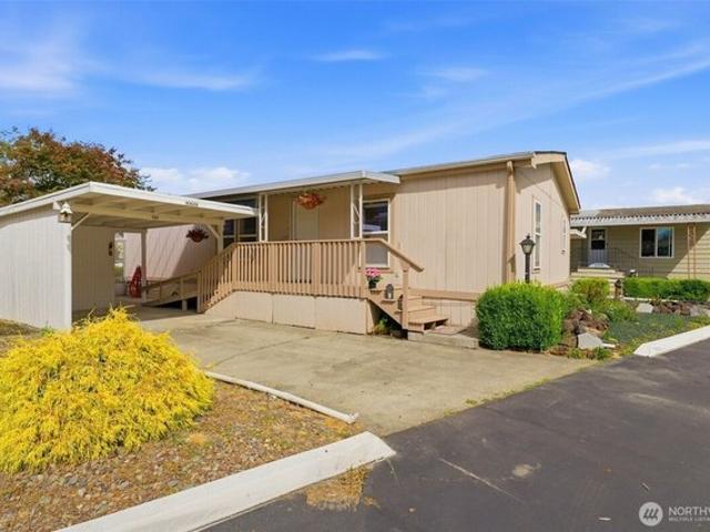 House for sale in Puyallup, Washington