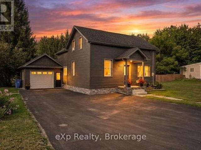 House for sale in Howick, Ontario