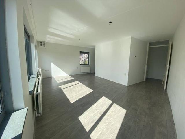 Appartement te huur in Sloten, Amsterdam