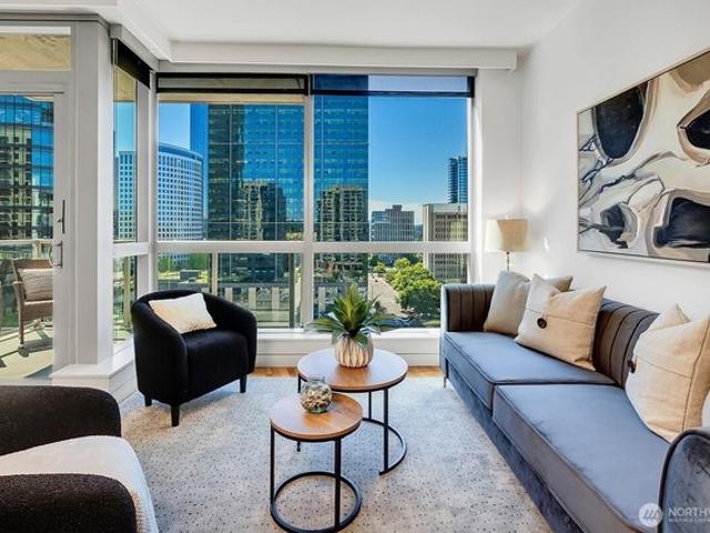 Condo for sale in Bellevue, Washington