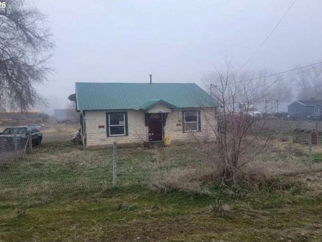 House for sale in Naches, Washington