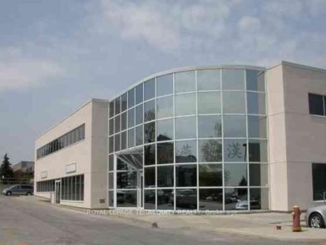 Commercial for rent in York, Ontario