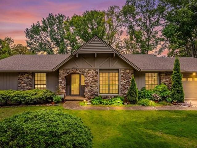 House for sale in Ark
