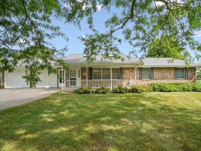 House for sale in Dubuque, Iowa