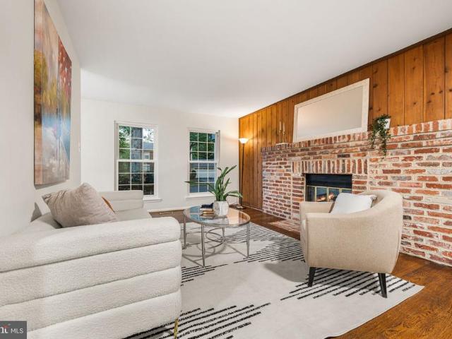 House for sale in Fairfax Club, Fairfax Station