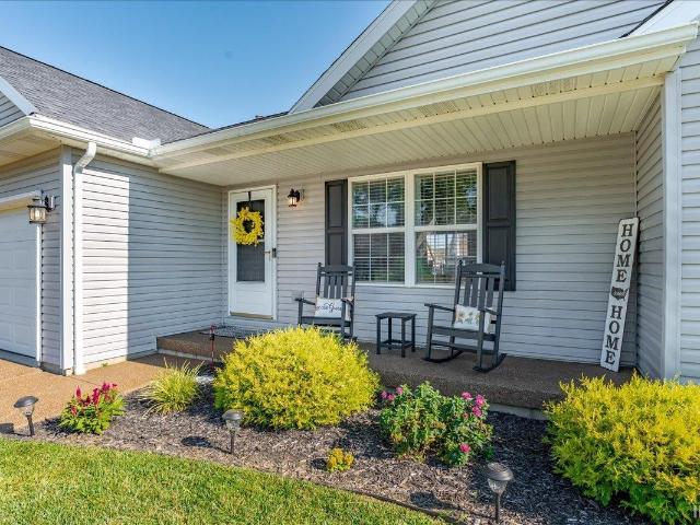 House for sale in Newburgh, Indiana