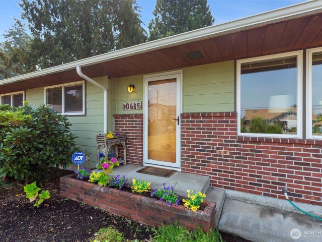 House for sale in Kent, Washington