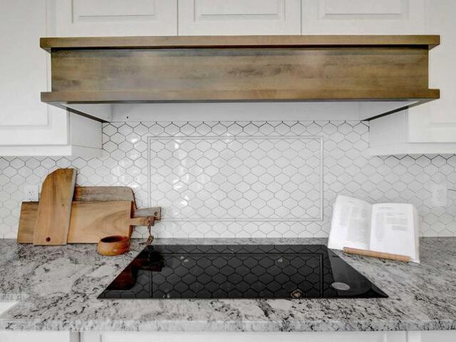 House for sale in Woking, Alberta