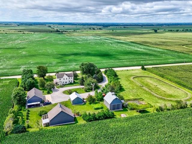 House for sale in Illinois