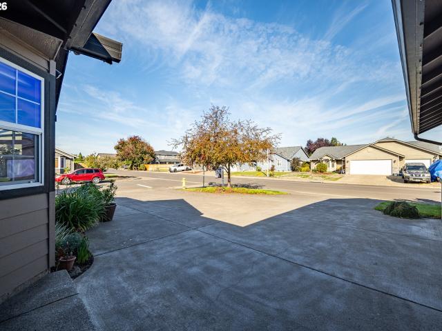 House for sale in Harrisburg, Linn County