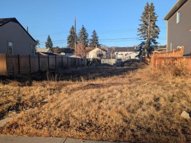 Land for sale in Wedgewood, Alberta