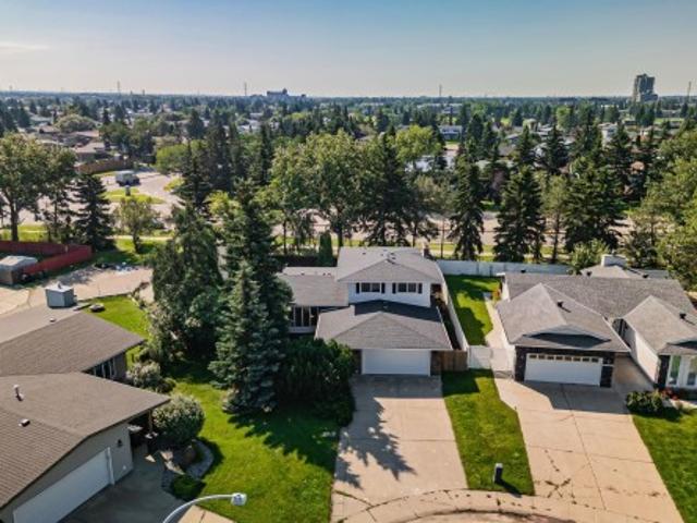 House for sale in Duggan, Edmonton