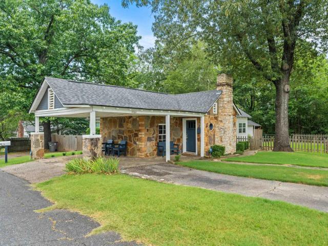 House for sale in Ark
