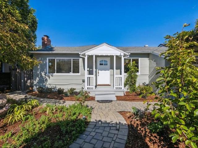 House for sale in Homeview, Belmont