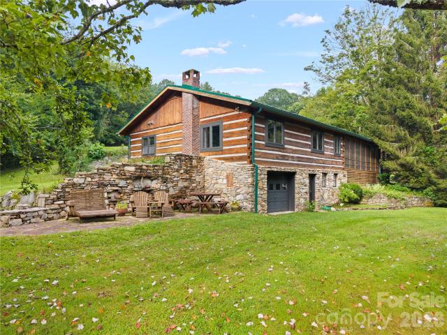 House for sale in Mars Hill, North Carolina