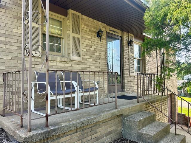 House for sale in South Park, Pennsylvania
