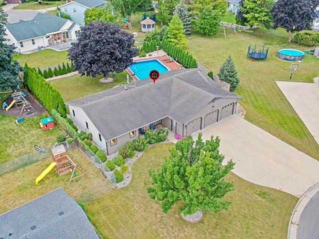 House for sale in Neenah, Winnebago County