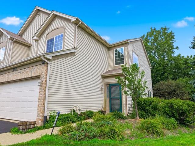 Townhouse for sale in Aurora, Illinois