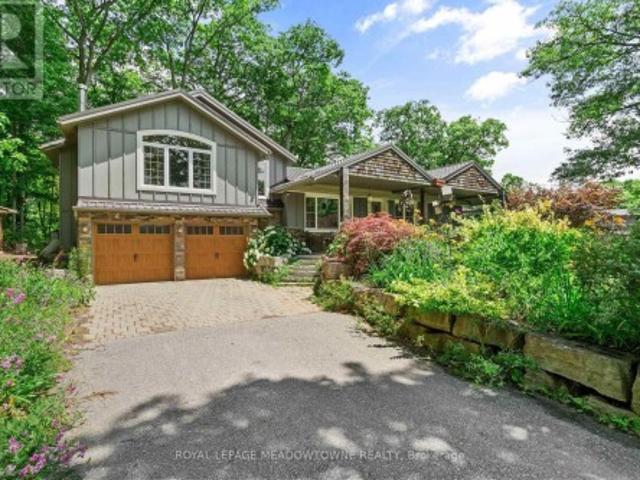 House for sale in Ontario
