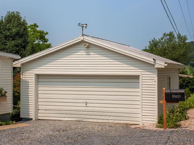 House for sale in Mayland, Broadway