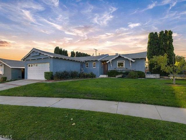 House for sale in Granada Hills, Los Angeles