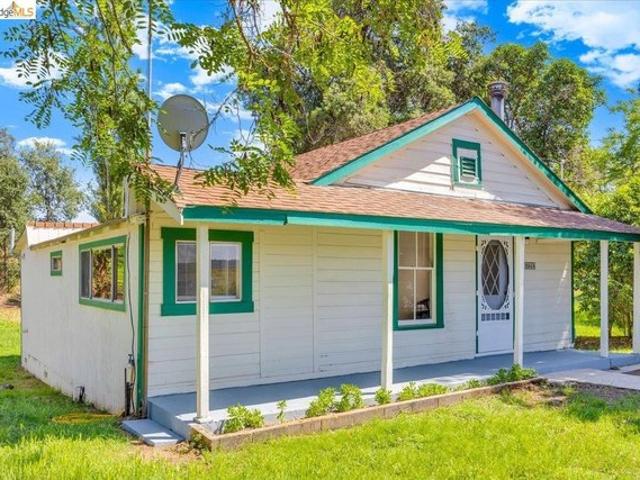 House for sale in Jamestown, California