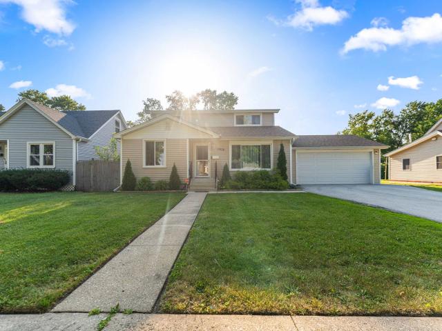 House for sale in Chicago Ridge, Illinois