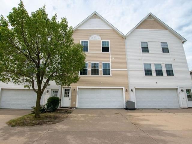 Townhouse for sale in Altoona, Iowa