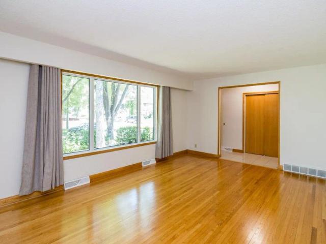 House for rent in East Elmwood, Winnipeg