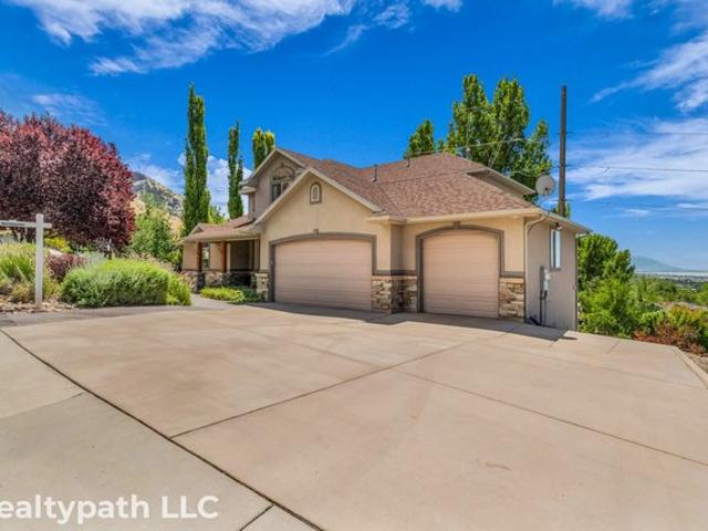 House for sale in Pleasant Grove, Utah