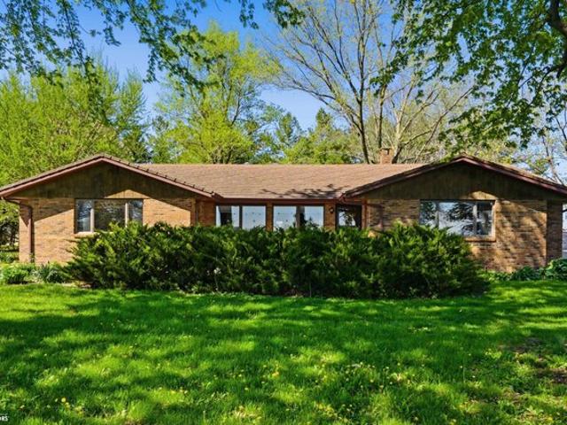 House for sale in Winfield, Iowa