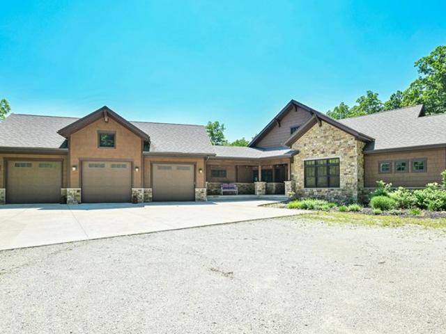 House for sale in Rochester, Wisconsin
