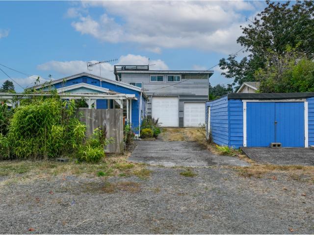 House for sale in Oregonia