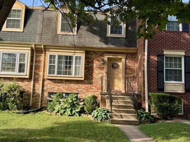 Townhouse for sale in Pasadena, Maryland