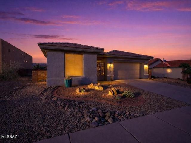 House for sale in Green Valley, Arizona