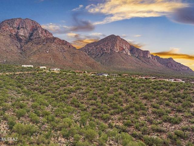 Land for sale in Oro Valley, Arizona