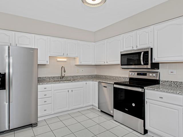 Condo for sale in Westchester, Illinois