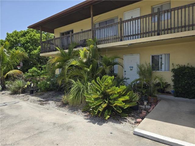 Condo for sale in Bonita Springs, Florida