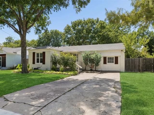 House for sale in Dallas, Texas