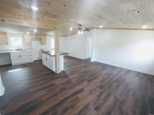 House for sale in Ark