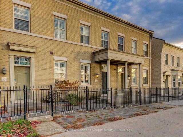 Townhouse for sale in Woburn, Ontario