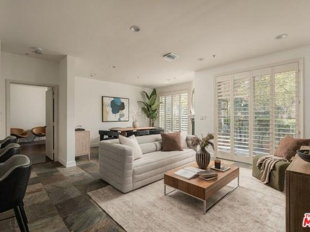 Condo for sale in North Hollywood Neighborhood Council District, Los Angeles